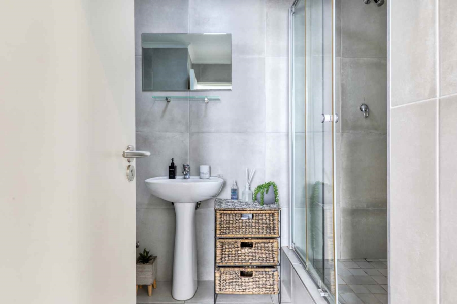 1 Bedroom Property for Sale in Cape Town City Centre Western Cape